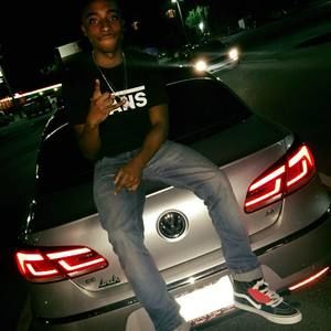 Meet your Posher, Lavarus